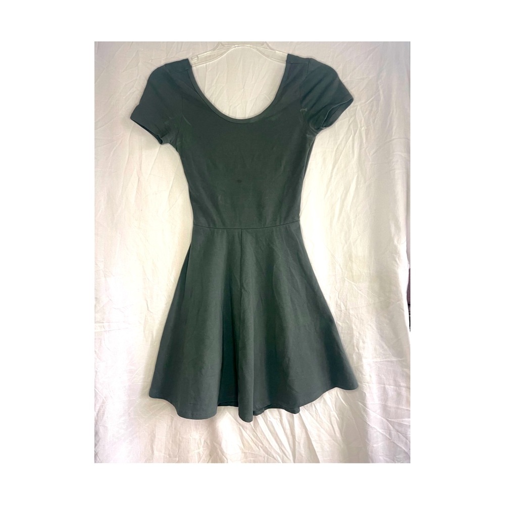 Simple Black Dress T-Shirt Material  Size XS